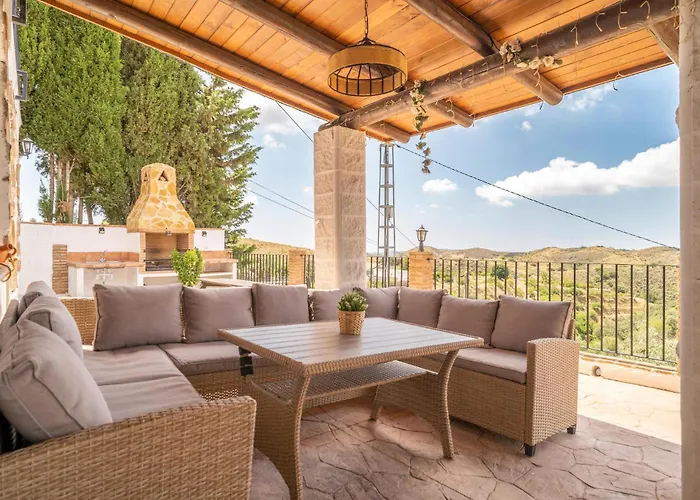 3 Bedroom Beautiful Home In Mijas