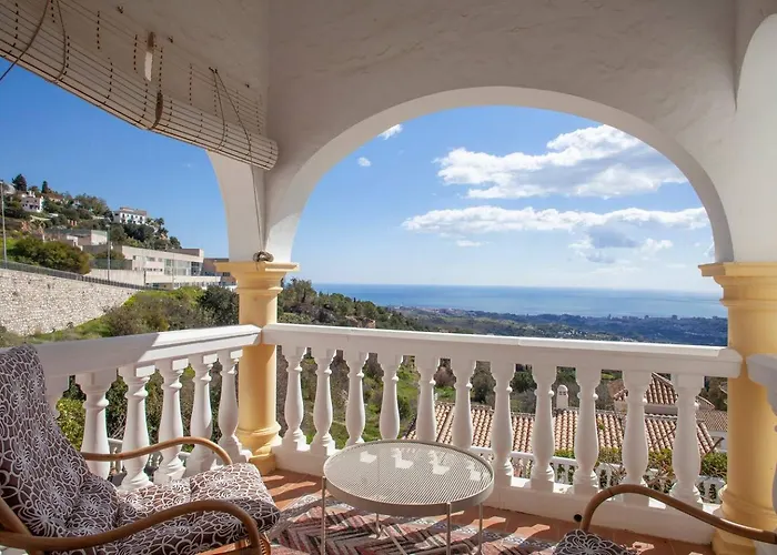 Cozy Townhouse Mijas With Views